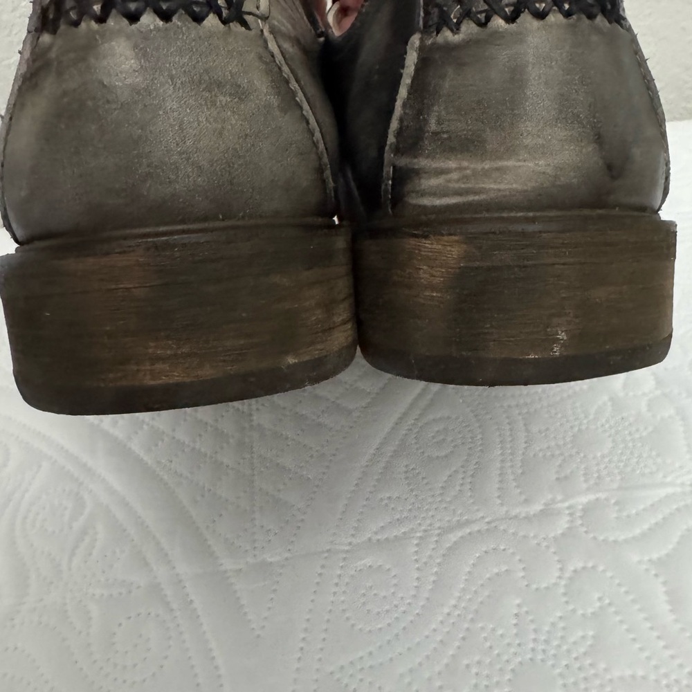 John Fluevog Grant Leather Derby Shoes Washed Black Distressed Finish Size 11 - Picture 10 of 15